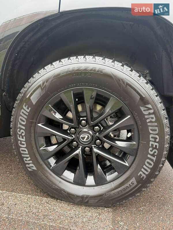 Внедорожник / Кроссовер Lexus GX 2023 в Киеве