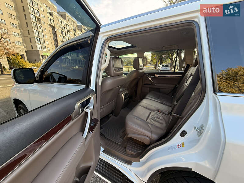 Позашляховик / Кросовер Lexus GX 2014 в Харкові фото 39 Позашляховик / Кросовер Lexus GX 2014 в Харкові