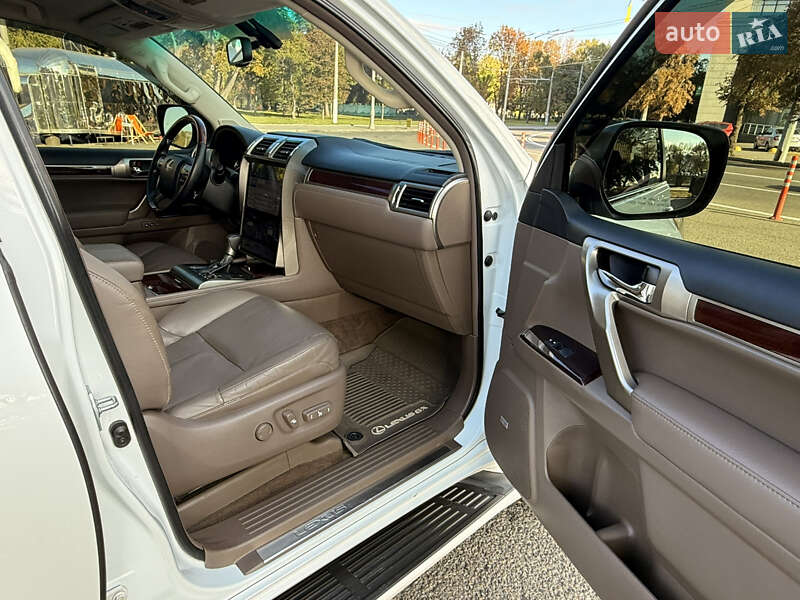 Позашляховик / Кросовер Lexus GX 2014 в Харкові фото 40 Позашляховик / Кросовер Lexus GX 2014 в Харкові