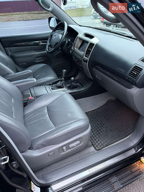 Позашляховик / Кросовер Lexus GX 2005 в Харкові