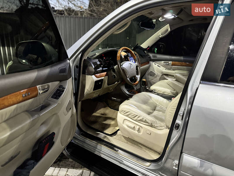 Позашляховик / Кросовер Lexus GX 2006 в Звягелі