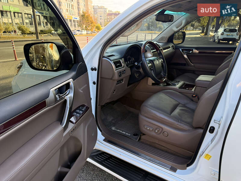 Внедорожник / Кроссовер Lexus GX 2014 в Харькове