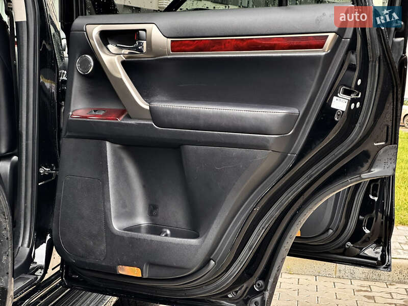 Позашляховик / Кросовер Lexus GX 2010 в Києві