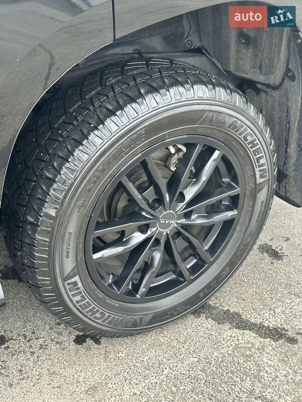 Внедорожник / Кроссовер Lexus GX 2017 в Кривом Роге фото 7 Внедорожник / Кроссовер Lexus GX 2017 в Кривом Роге