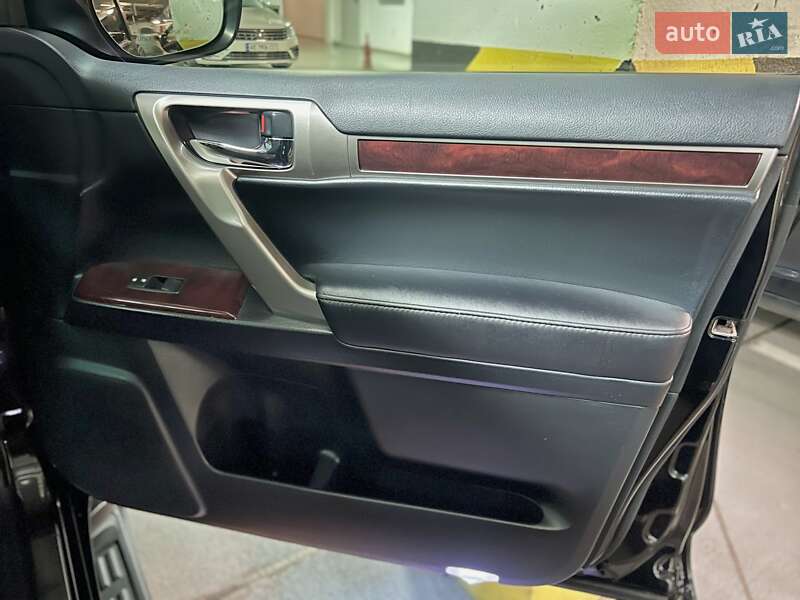 Внедорожник / Кроссовер Lexus GX 2010 в Днепре