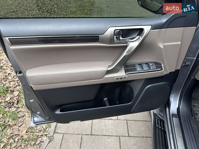 Внедорожник / Кроссовер Lexus GX 2020 в Киеве