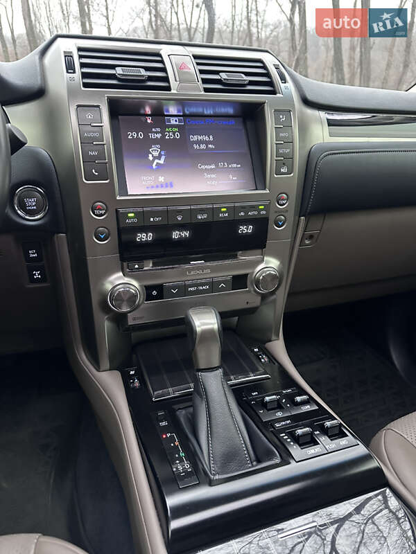 Внедорожник / Кроссовер Lexus GX 2020 в Киеве