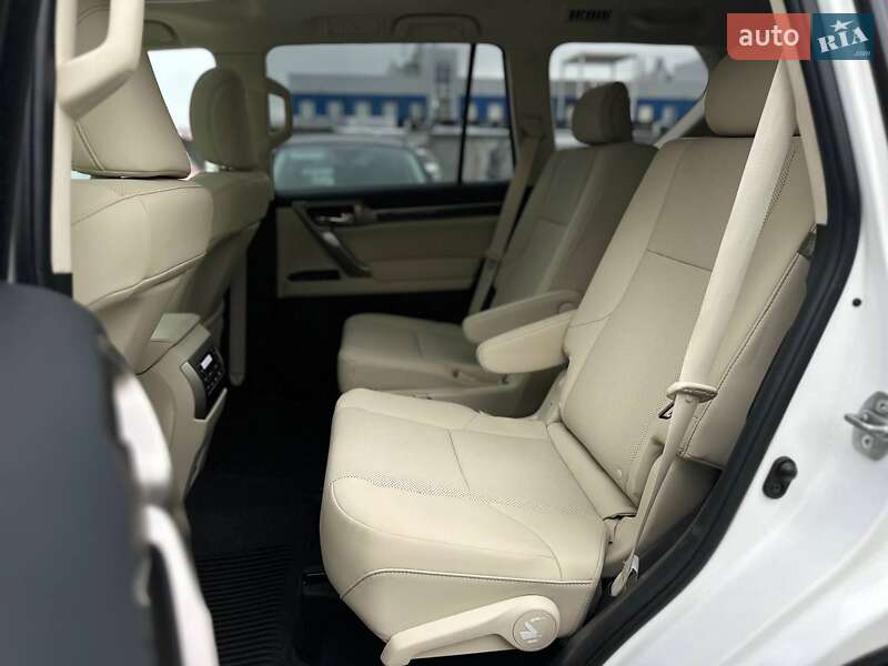 Внедорожник / Кроссовер Lexus GX 2020 в Киеве