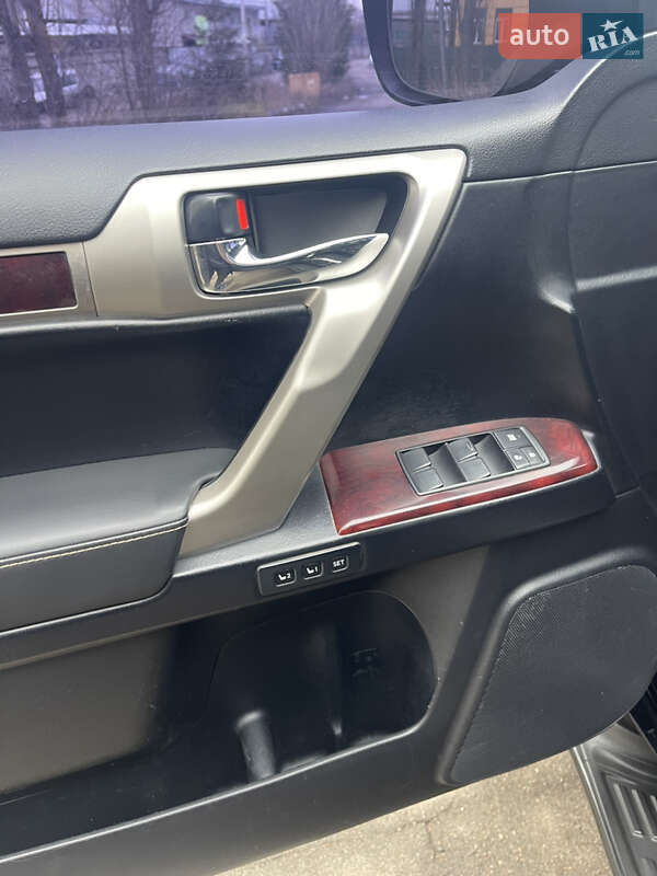 Внедорожник / Кроссовер Lexus GX 2011 в Киеве