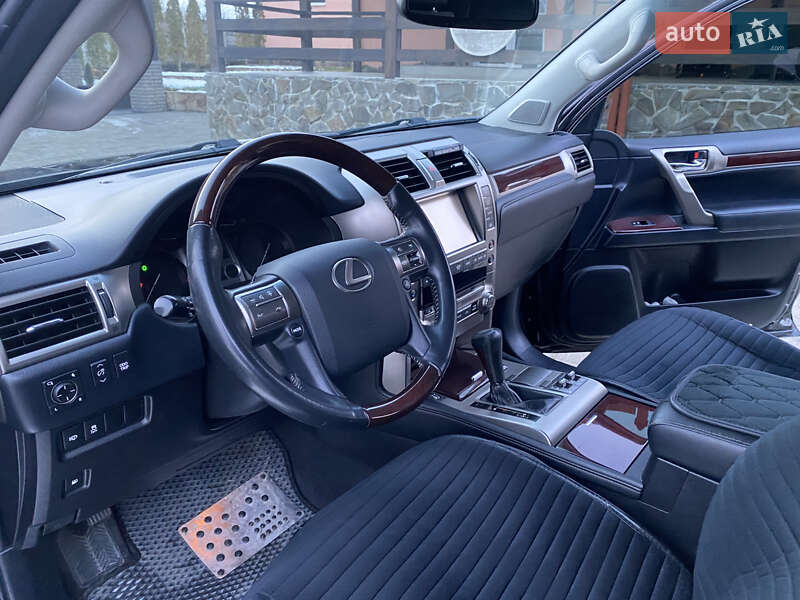 Внедорожник / Кроссовер Lexus GX 2019 в Надворной