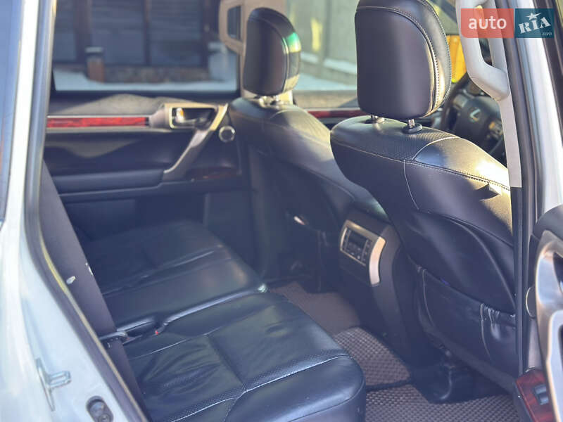 Внедорожник / Кроссовер Lexus GX 2010 в Виннице