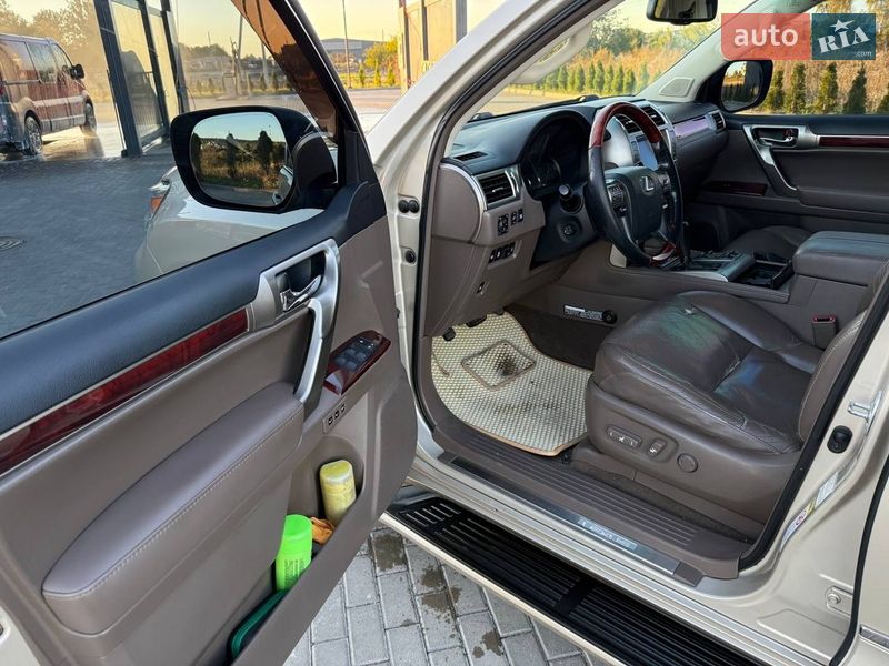 Внедорожник / Кроссовер Lexus GX 2010 в Надворной