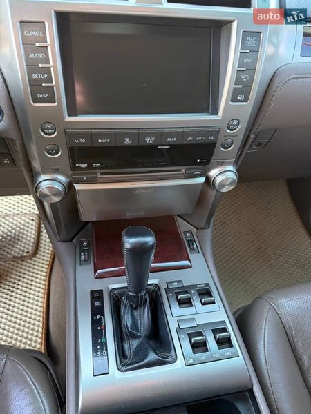 Внедорожник / Кроссовер Lexus GX 2010 в Надворной