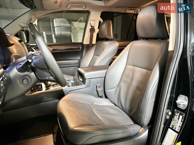 Внедорожник / Кроссовер Lexus GX 2013 в Днепре