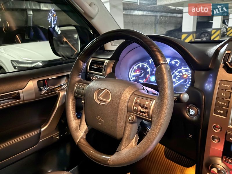 Внедорожник / Кроссовер Lexus GX 2013 в Днепре
