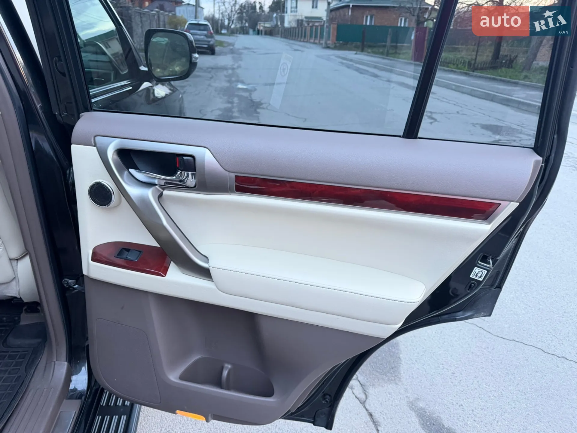 2012 Lexus GX - мініатюра 16