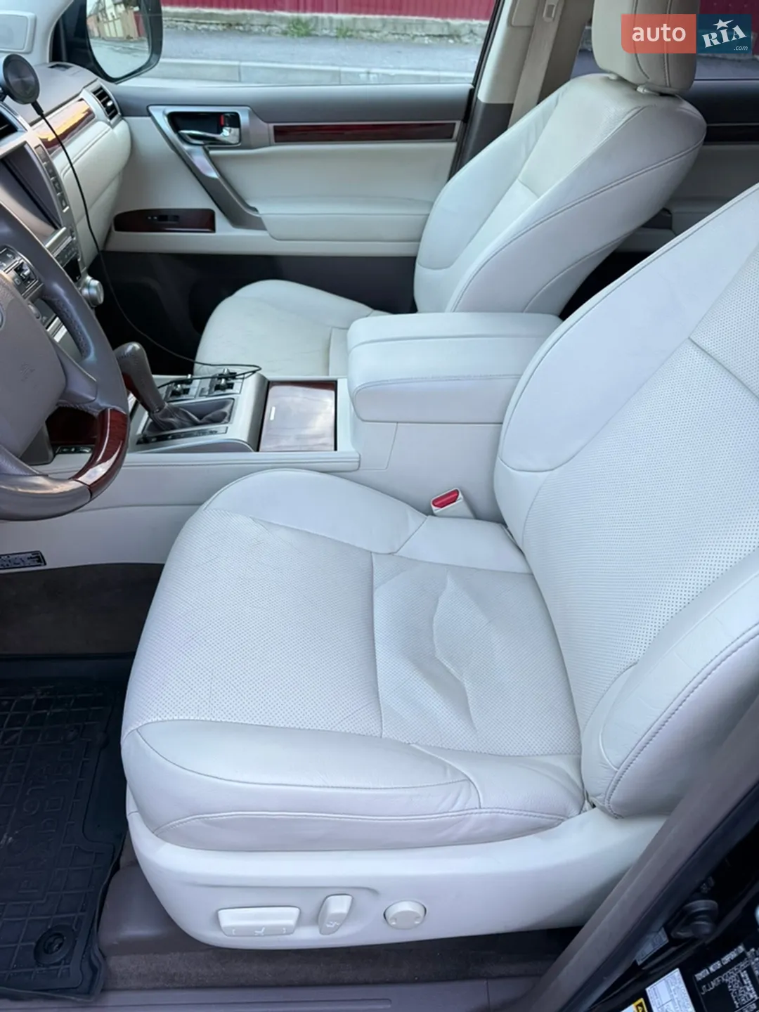 2012 Lexus GX - мініатюра 19