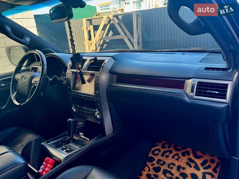 Внедорожник / Кроссовер Lexus GX 2019 в Киеве фото 10 Внедорожник / Кроссовер Lexus GX 2019 в Киеве