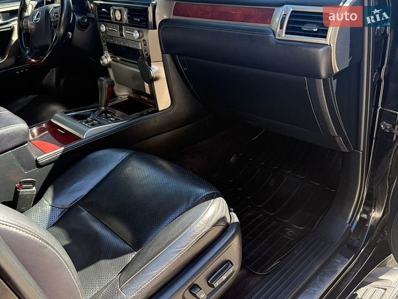 Внедорожник / Кроссовер Lexus GX 2010 в Бережанах