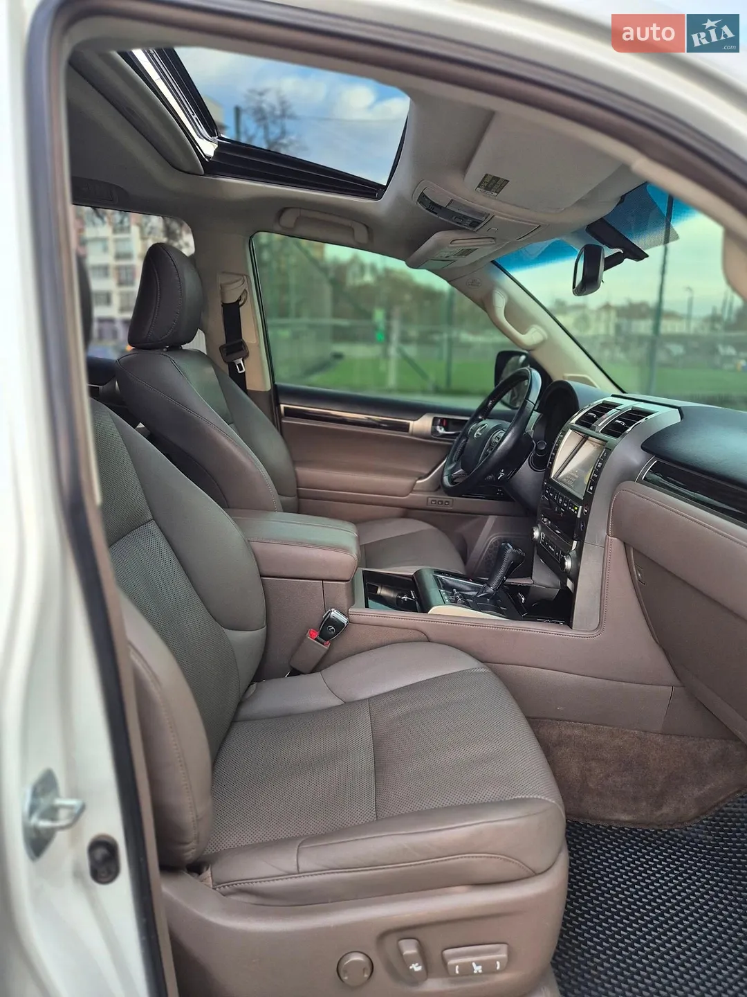 2016 Lexus GX - мініатюра 38