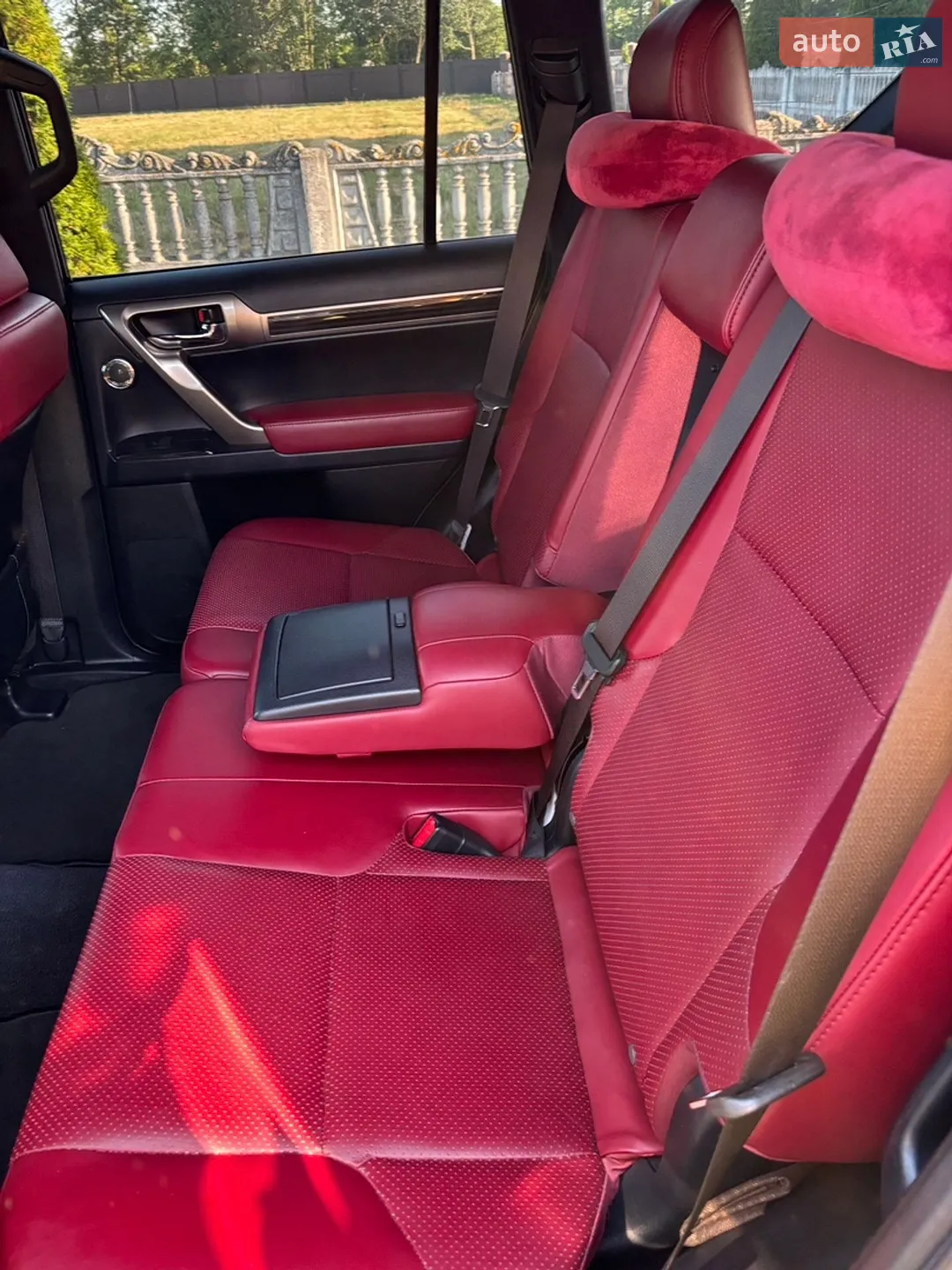 Lexus GX 2020 VIN JTJJM7FX305260320 фото оголошення 32 з 44
