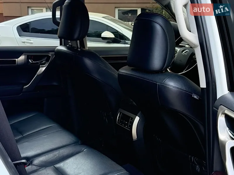 Lexus GX 2016 VIN JTJBM7FX2G5141981 фото оголошення 13 з 60