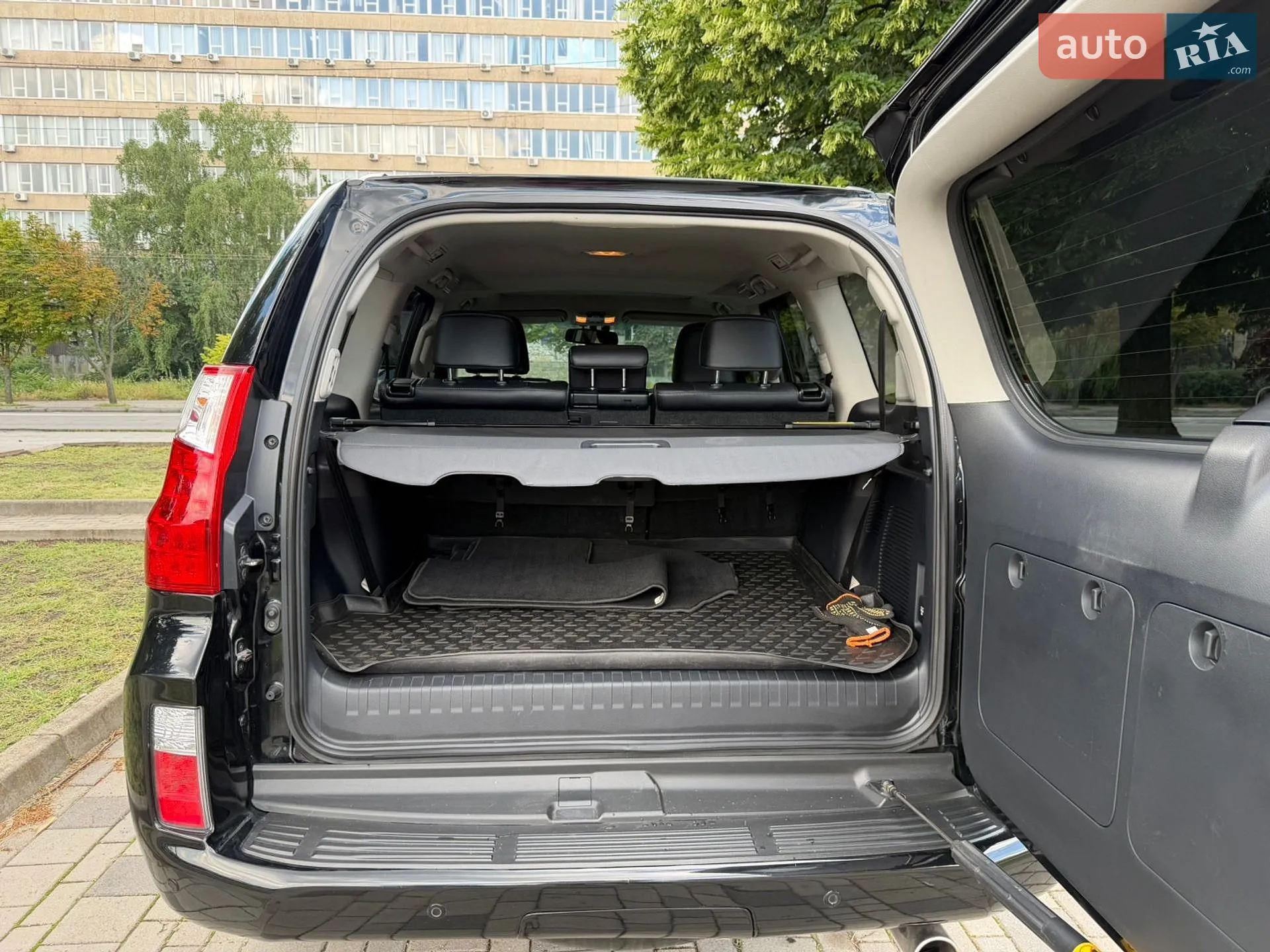 2010 Lexus GX - мініатюра 15