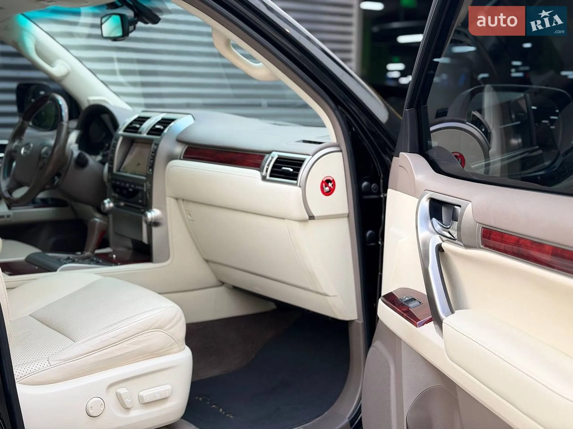 2010 Lexus GX - мініатюра 17