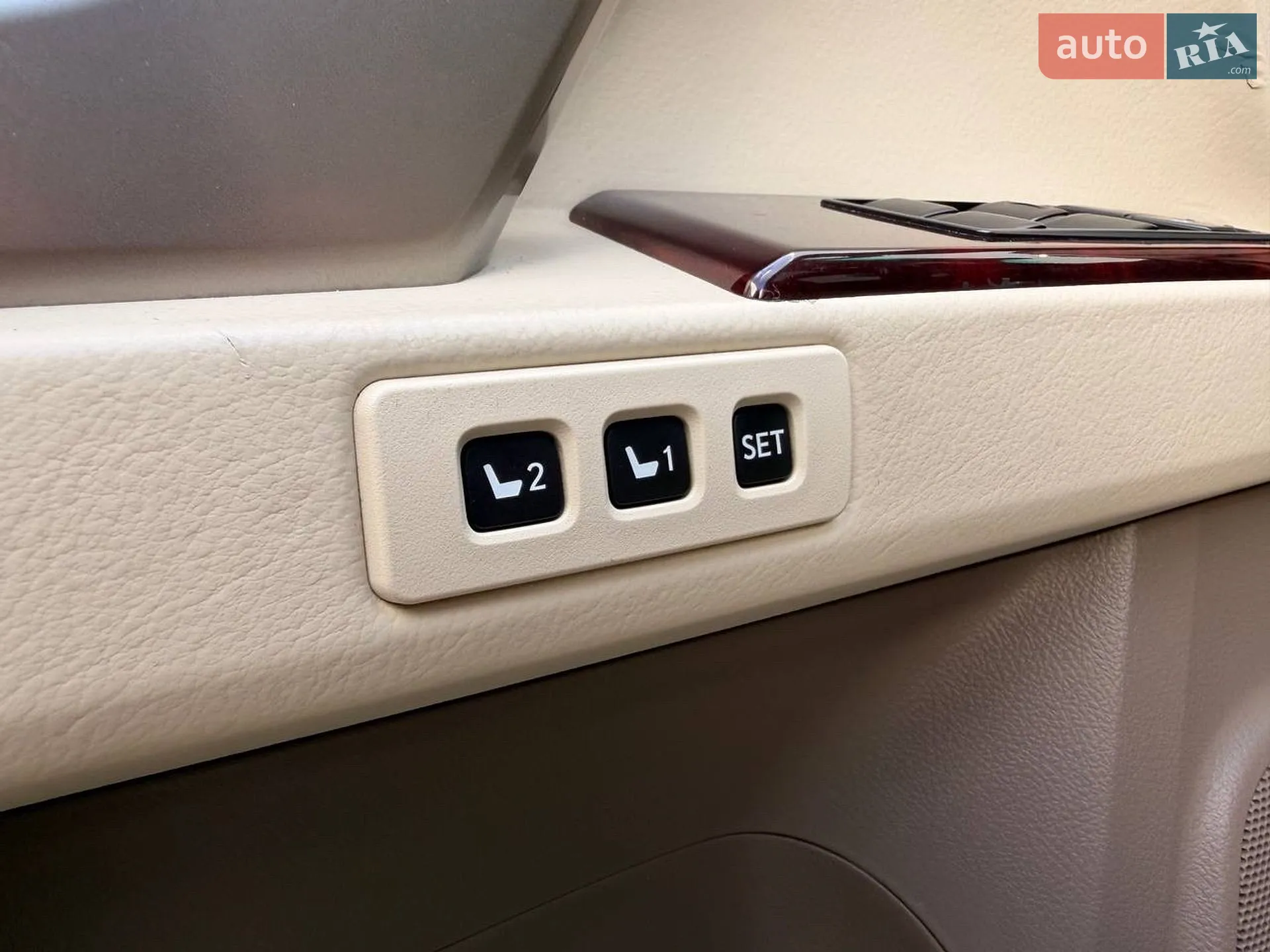 2010 Lexus GX - мініатюра 29