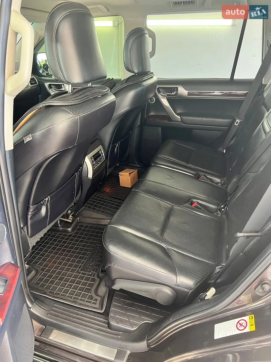 2011 Lexus GX - мініатюра 3