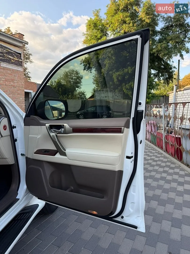 2010 Lexus GX - мініатюра 51