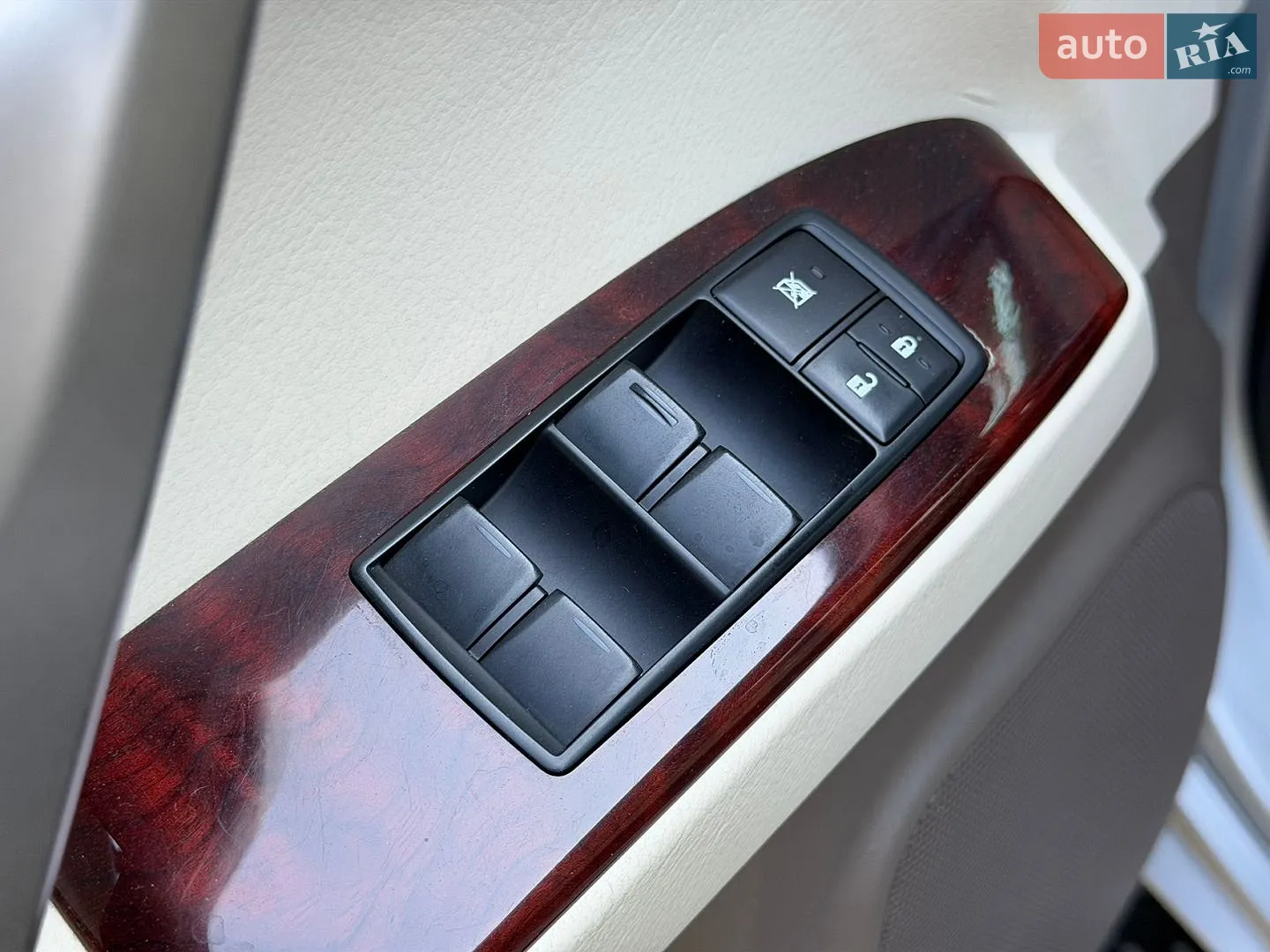 2011 Lexus GX - мініатюра 21