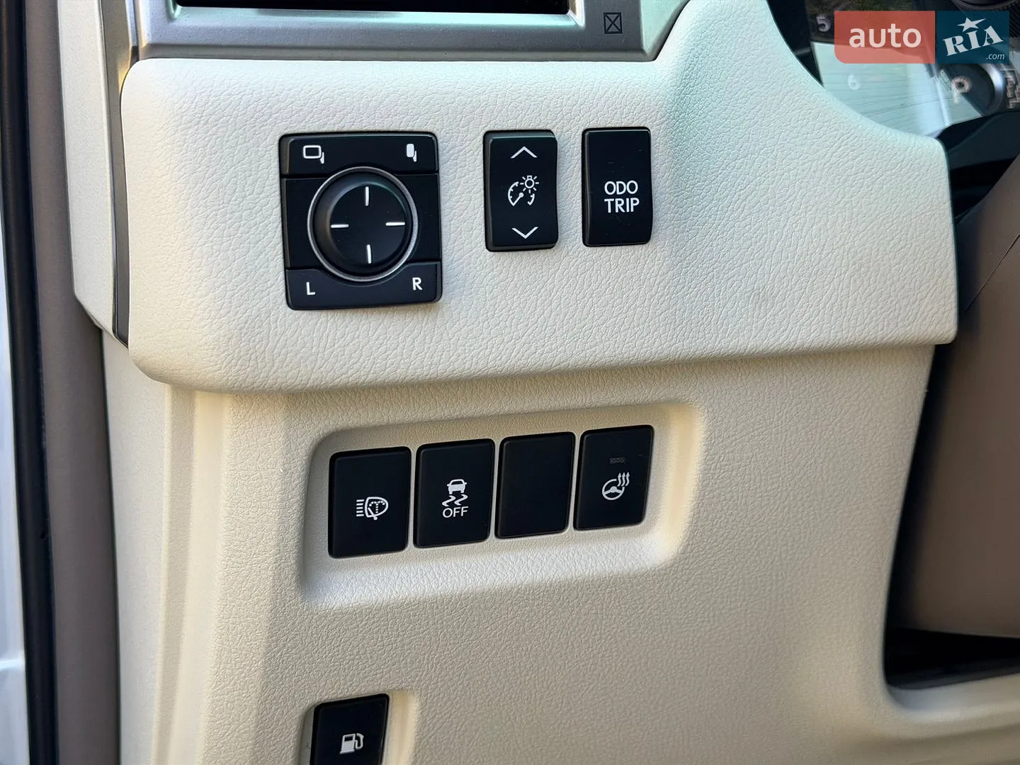 2011 Lexus GX - мініатюра 22