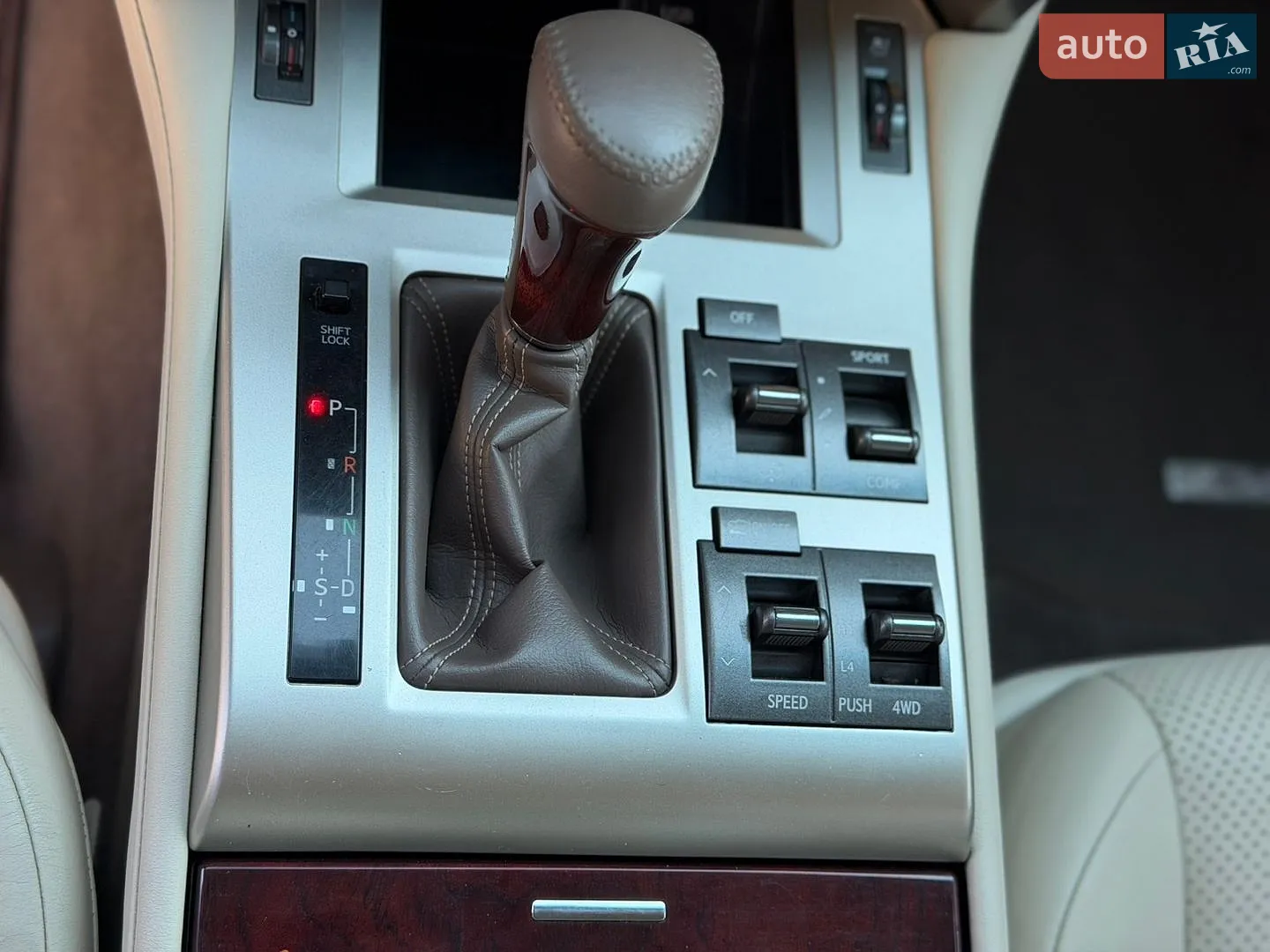 2011 Lexus GX - мініатюра 28