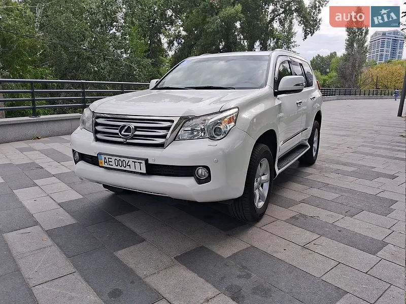 Lexus GX 2011