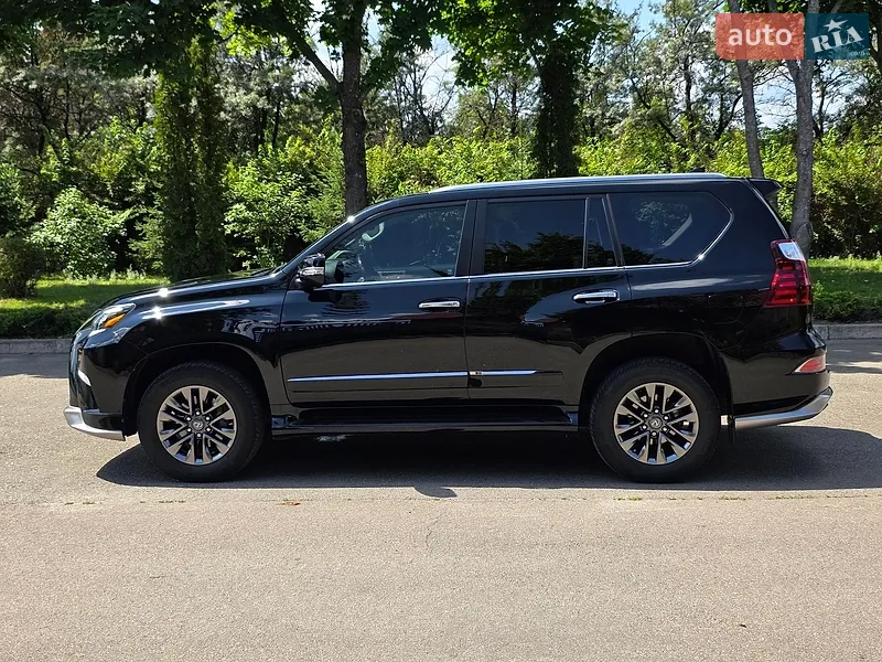 Lexus GX 2019