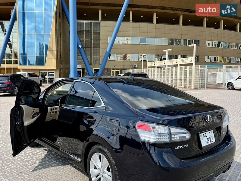 Седан Lexus HS 2009 в Харькове