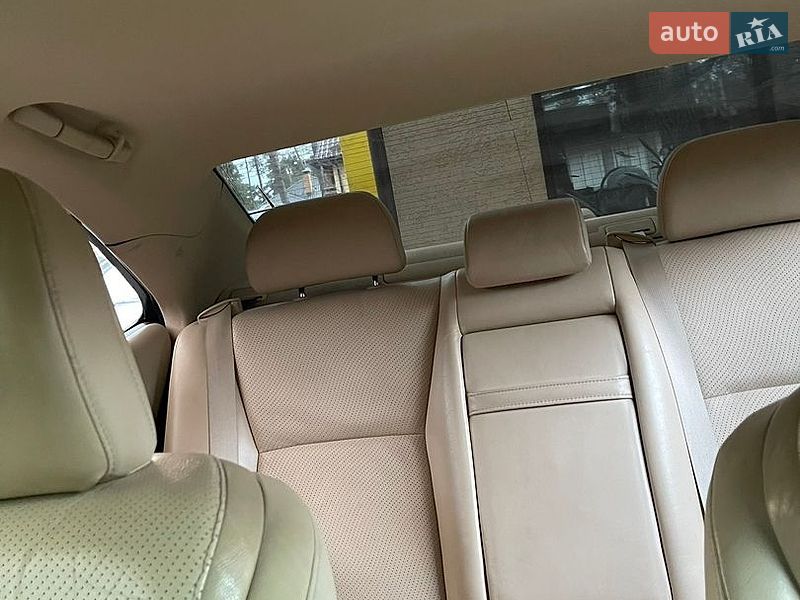 Седан Lexus HS 2009 в Киеве