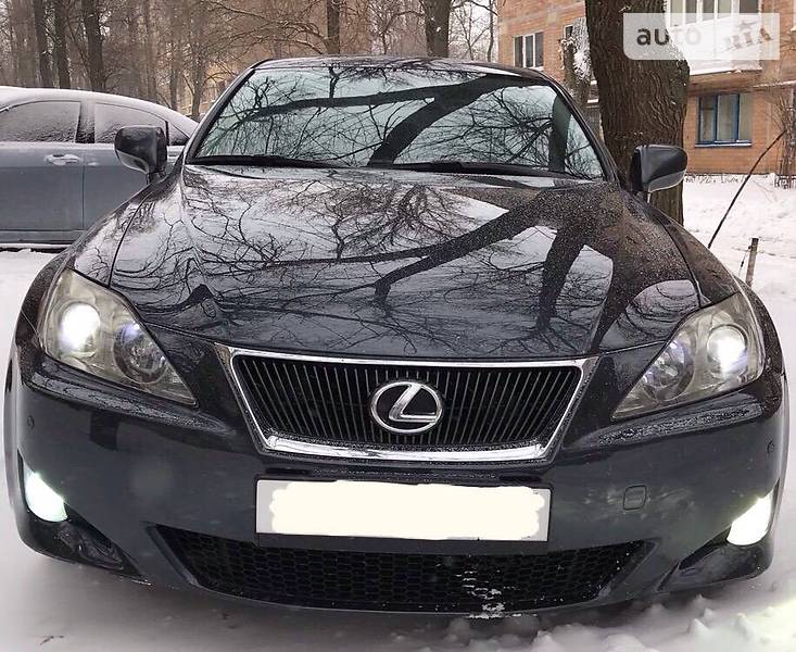 Lexus is 300 2007