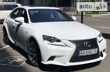 Седан Lexus IS 2016 в Киеве