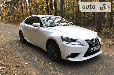 Седан Lexus IS 2014 в Киеве