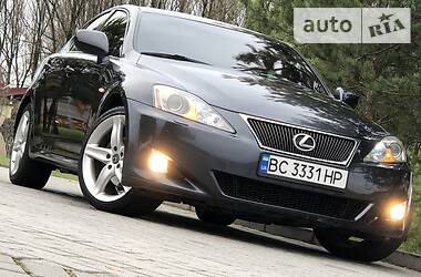 Седан Lexus IS 2006 в Дрогобыче