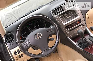 Седан Lexus IS 2006 в Дрогобыче