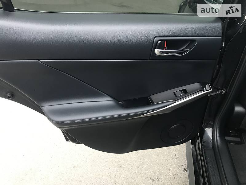 Седан Lexus IS 2016 в Одесі фото 6 Седан Lexus IS 2016 в Одесі