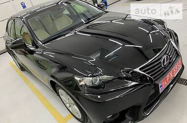 Седан Lexus IS 2014 в 