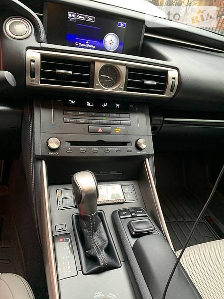 Седан Lexus IS 2015 в Одесі фото 51 Седан Lexus IS 2015 в Одесі