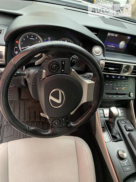 Седан Lexus IS 2015 в Одесі фото 57 Седан Lexus IS 2015 в Одесі