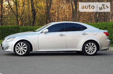 Седан Lexus IS 2008 в 