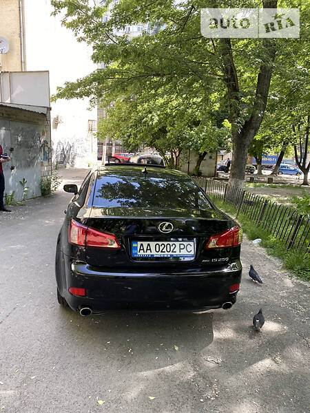 Седан Lexus IS 2010 в Києві