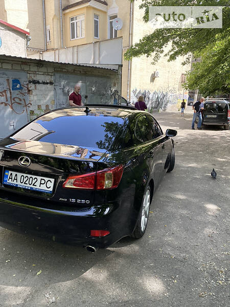 Седан Lexus IS 2010 в Києві